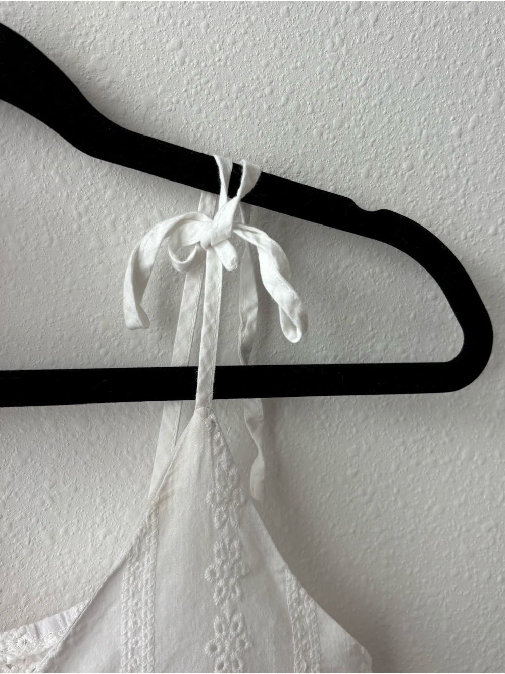 ROMWE White Eyelet Tie-Shoulder Peplum Camisole - Picture 5 of 7